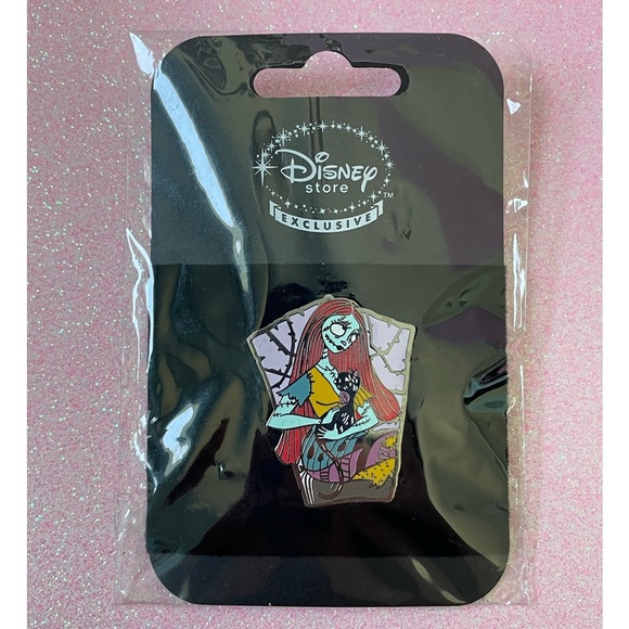 Disney Other - Disney Store Exclusive Nightmare Before Christmas Sally with Cat Enamel Pin New